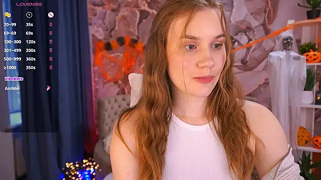 Snapshot of FoxyyKate chatting on November 1, 5:31 am FoxyyKate online show from November 1, 5:31 am