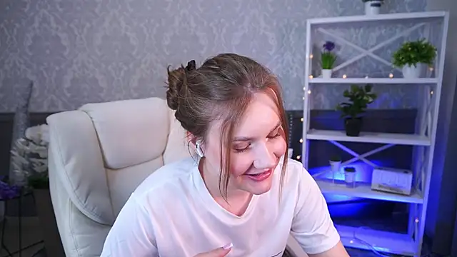 FoxyyKate online show from March 27, 10:31 pm