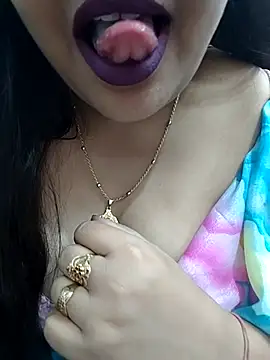 Snapshot of Mayuri77 chatting on February 16, 9:15 am Mayuri77 online show from February 16, 9:15 am