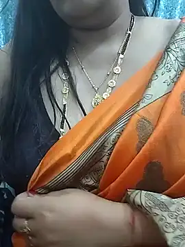 Snapshot of Mayuri77 chatting on February 18, 5:21 pm Mayuri77 online show from February 18, 5:21 pm