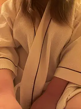 Remi official online show from December 14, 7:25 pm