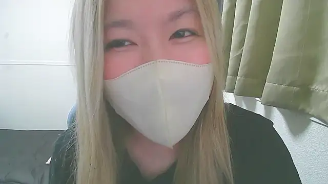 Remi official online show from April 10, 10:09 am