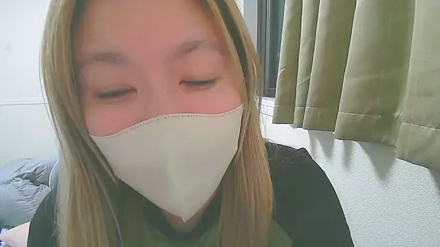 Snapshot of Remi_official chatting on July 26, 9:49 am Remi official online show from July 26, 9:49 am
