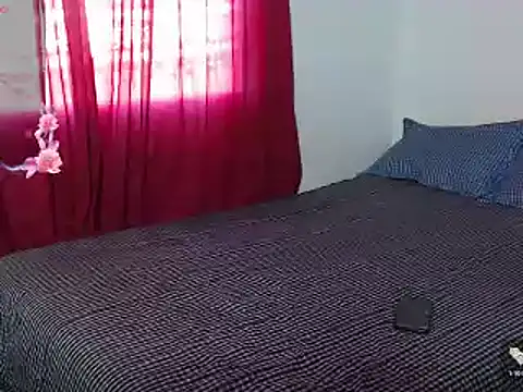 sofi bronw online show from December 20, 12:16 pm