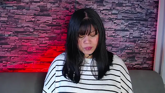 sofi bronw online show from March 15, 2:34 pm