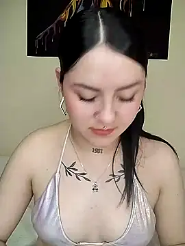 Emily-Hott- online show from December 26, 9:26 pm