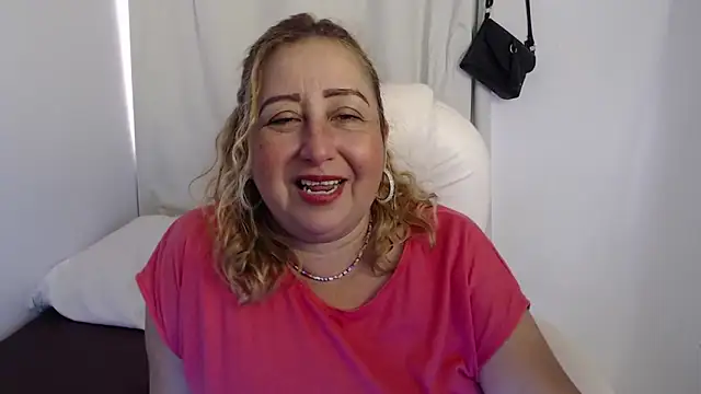 Xileny-Halliwey online show from September 19, 3:45 pm