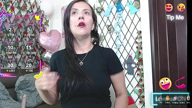 GeorginaBianco online show from April 18, 12:09 pm