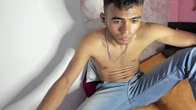 alessandro 2005 online show from February 6, 10:21 pm