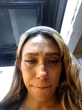 salome drasin online show from October 3, 1:57 am