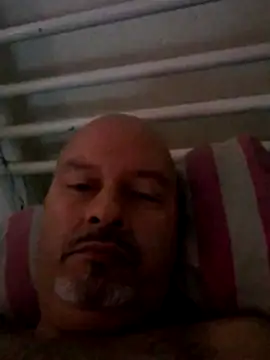 Snapshot of Juan_45 chatting on July 4, 2:23 pm Juan 45 online show from July 4, 2:23 pm