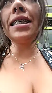 LIZ-06  online show from March 4, 3:37 pm