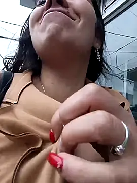 LIZ-06  online show from March 11, 3:23 pm