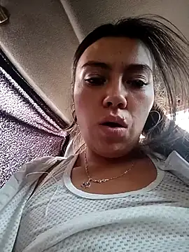 LIZ-06  online show from March 13, 3:50 pm