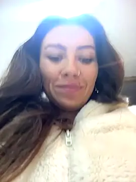 LIZ-06  online show from September 19, 5:20 am