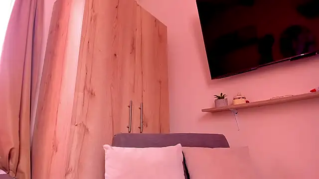 sofiaVelez01 online show from June 9, 5:57 pm