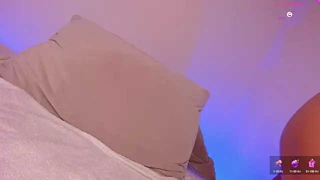 777AylinZ online show from February 25, 6:58 am