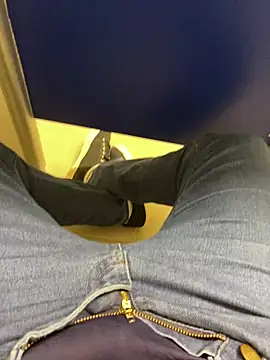 FabioF698 online show from December 11, 8:50 pm