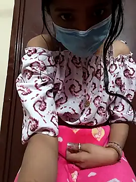 Snapshot of BabySlimmy10 chatting on December 28, 9:40 pm BabySlimmy10 online show from December 28, 9:40 pm