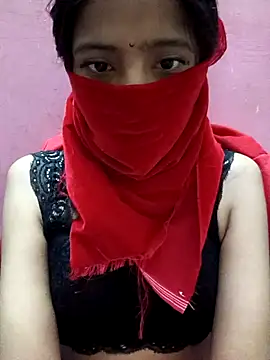 Snapshot of BabySlimmy10 chatting on January 11, 8:22 am BabySlimmy10 online show from January 11, 8:22 am