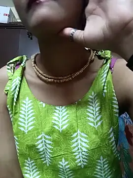 Snapshot of BabySlimmy10 chatting on February 26, 8:22 pm BabySlimmy10 online show from February 26, 8:22 pm