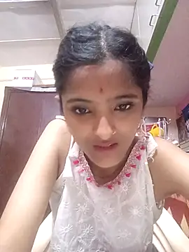 Snapshot of BabySlimmy10 chatting on September 23, 9:18 pm BabySlimmy10 online show from September 23, 9:18 pm