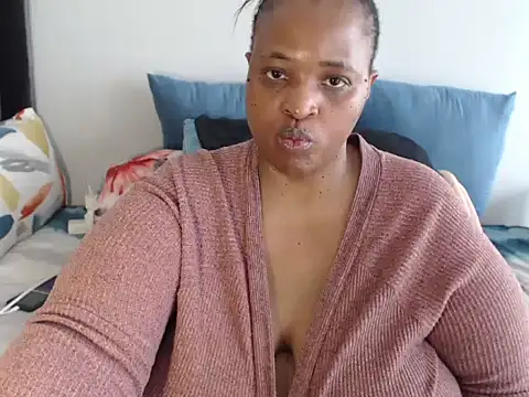 BootyDiva5 online show from November 10, 8:35 am