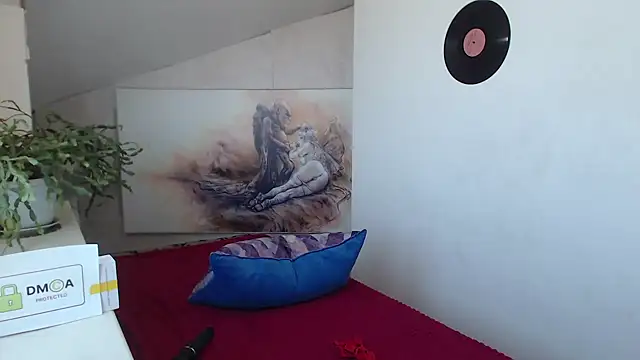 Snapshot of Luxuriouss_s chatting on September 26, 4:16 am Luxuriouss s online show from September 26, 4:16 am