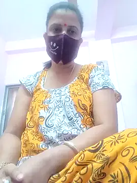 Snapshot of Cute-manisha chatting on January 22, 9:57 am Cute-manisha online show from January 22, 9:57 am