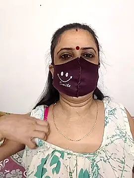 Snapshot of Cute-manisha chatting on April 26, 1:47 am Cute-manisha online show from April 26, 1:47 am