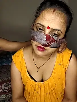 Snapshot of Cute-manisha chatting on June 25, 5:23 am Cute-manisha online show from June 25, 5:23 am