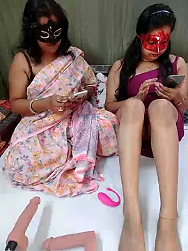 hottbabycam online show from April 19, 3:44 pm