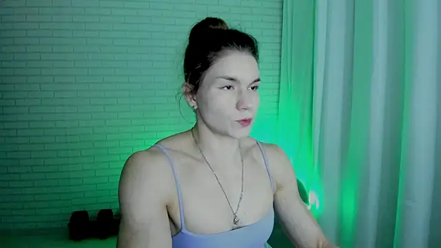 Lisa Ray online show from September 20, 4:52 pm