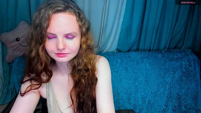 Snapshot of AmA_lia_ chatting on August 7, 4:42 pm AmA lia online show from August 7, 4:42 pm