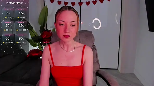 Maddy Garcia online show from February 14, 4:58 am