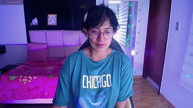 Snapshot of Lili_Gomez_ chatting on January 10, 11:23 am Lili Gomez online show from January 10, 11:23 am