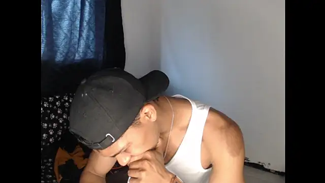 maximo vega newv online show from December 15, 2:48 pm