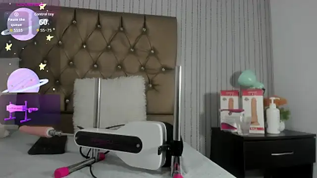 Snapshot of candymery chatting on October 15, 8:09 pm candymery online show from October 15, 8:09 pm