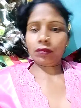Snapshot of Kajal__Mehra chatting on May 2, 9:47 am Kajal Mehra online show from May 2, 9:47 am