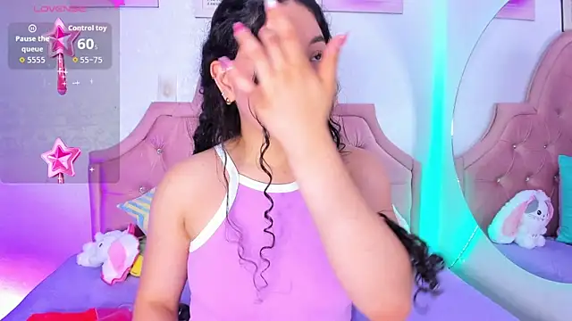 amandalee01 online show from November 24, 7:57 pm