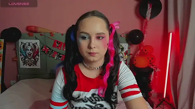 BeatriceReeves online show from November 2, 1:19 am