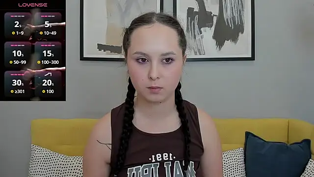 BeatriceReeves online show from June 3, 1:08 am