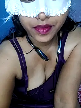 Snapshot of Sexy_Mona_Bhabhi chatting on December 19, 6:45 pm Sexy Mona Bhabhi online show from December 19, 6:45 pm