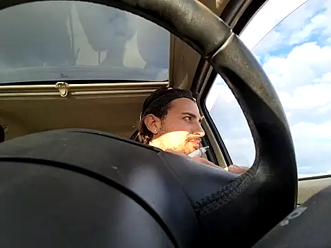 Snapshot of salvat22 chatting on March 17, 4:01 pm salvat22 online show from March 17, 4:01 pm