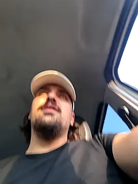 Snapshot of salvat22 chatting on September 21, 3:46 pm salvat22 online show from September 21, 3:46 pm