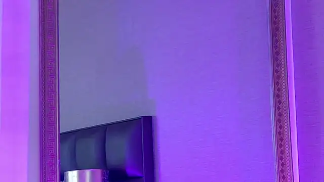 FoxyJoy online show from November 20, 5:18 am