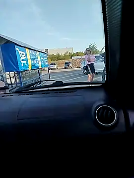 sanek1995sexx online show from September 13, 1:44 pm