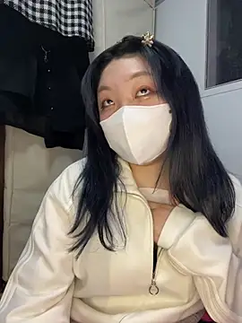 YUNA-yuna online show from January 21, 1:00 pm