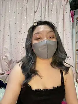 YUNA-yuna online show from February 25, 3:38 pm