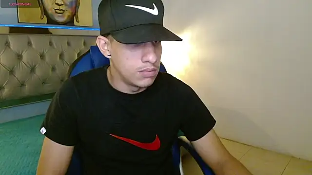 Snapshot of Jheidertwink chatting on January 9, 3:47 am Jheidertwink online show from January 9, 3:47 am